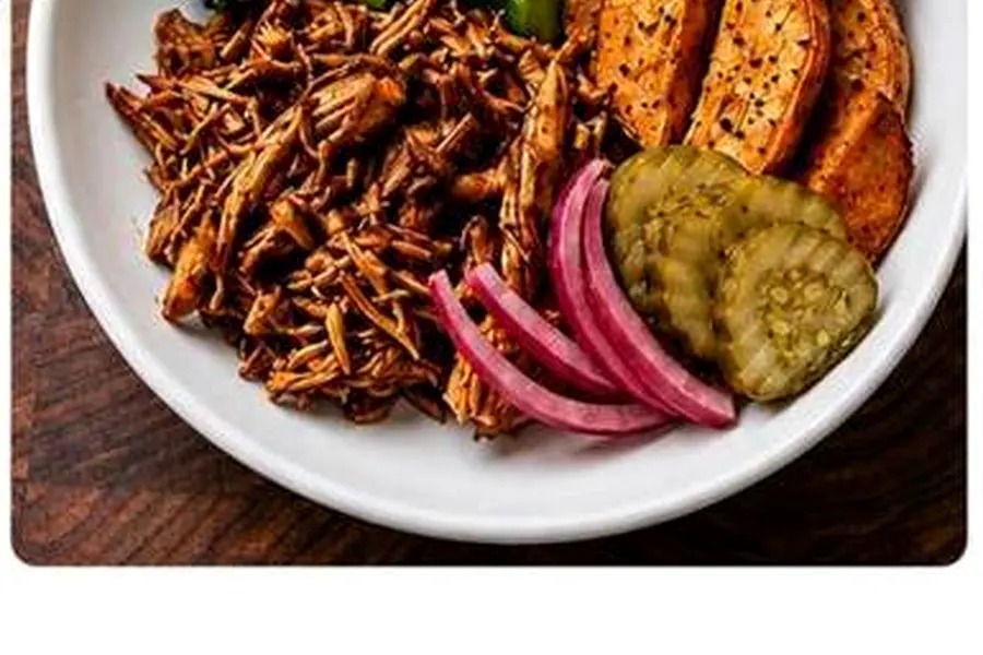 Bbq Chicken, Sweet Potato Wedges & Veggie Bowl